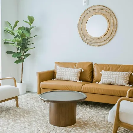 Pomelo Palms #2407 Apartment